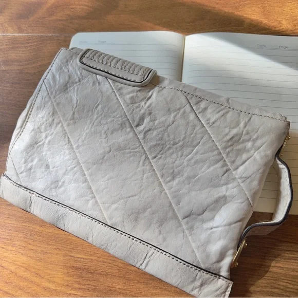 JUICY COUTURE Vintage Cream Off White Soft Leather Gold tone Magnetic Clutch Bag - Picture 8 of 12